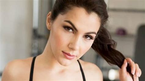 altezza valentina nappi|Valentina Nappi: età, altezza, peso e misure, marito. Di dovè